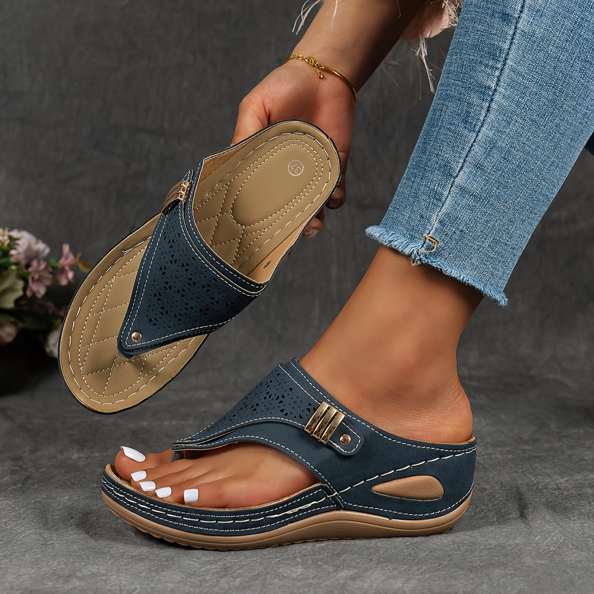 Alice Stylish Comfort Sandals – Lightweight Everyday Flats for Women