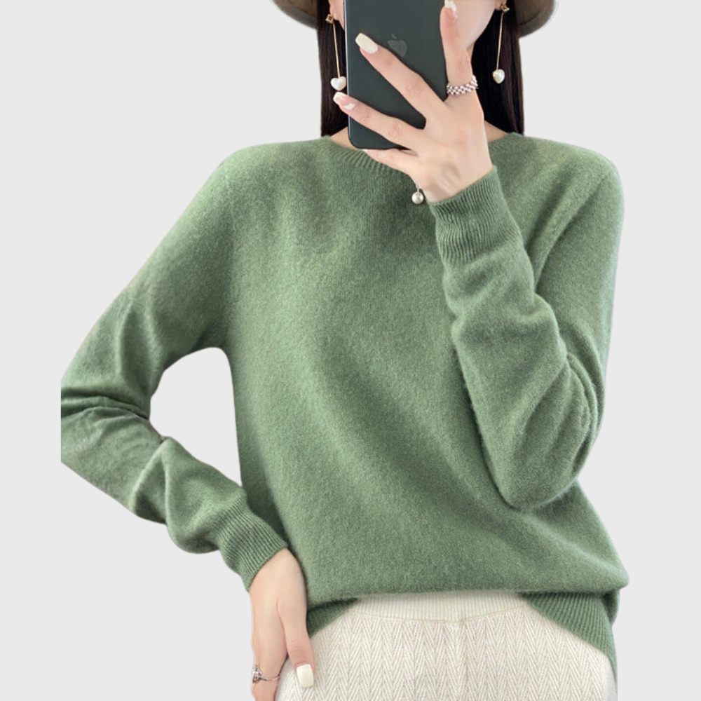 Stella | Warm sweater for cold days