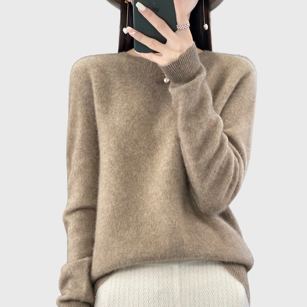 Stella | Warm sweater for cold days