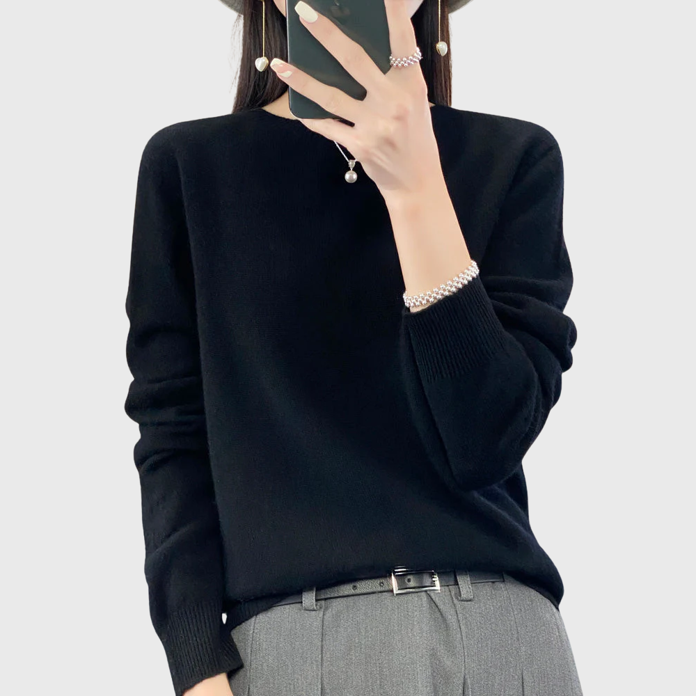 Stella | Warm sweater for cold days