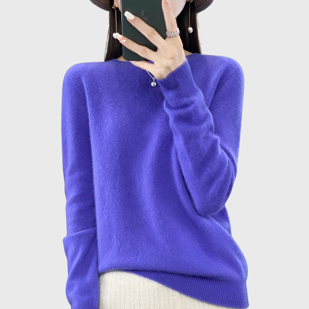 Stella | Warm sweater for cold days